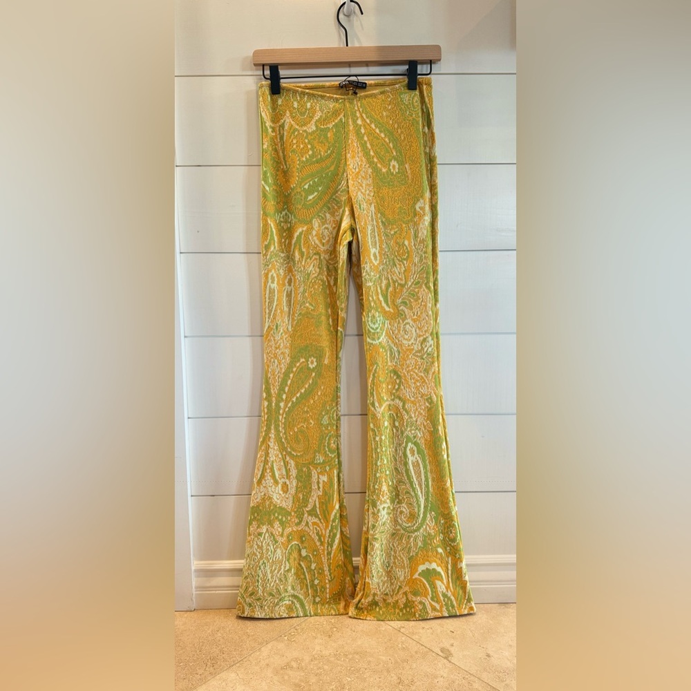 Zara yellow paisley print bell bottom pants size M NEW
